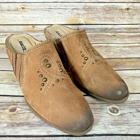 Earth Womens Sand Brown Leather Mando Studded Western Slip On Mule Shoes 8.5B - Picture 1 of 8